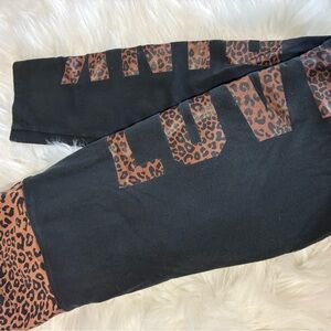 VS Leopard Print leggings